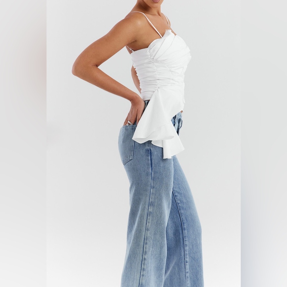 ❤️‍🔥Firm Price❤️‍🔥Mistress Rocks White Ruffle Top - Picture 4 of 13